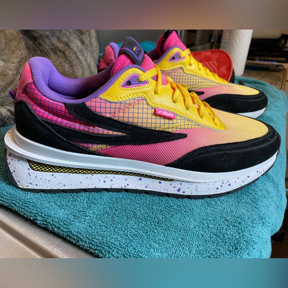 SOLD ON MERC Fila Renno Sneakers